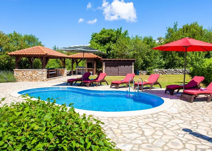 Tara With Beautiful Heated Pool By Gu Villa Kras