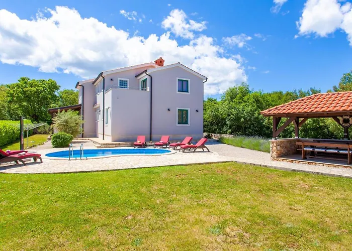 Tara With Beautiful Heated Pool By Gu Villa *