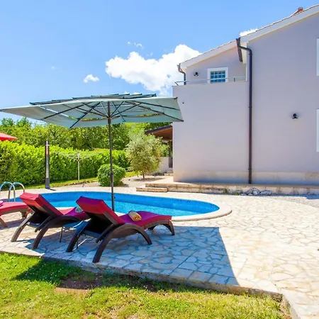 Tara With Beautiful Heated Pool By Gu *